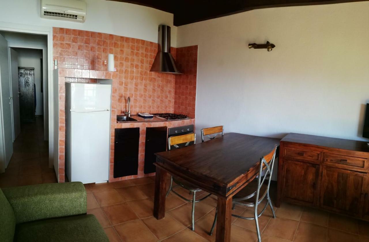Il Moro Apartment Geremeas Bagian luar foto