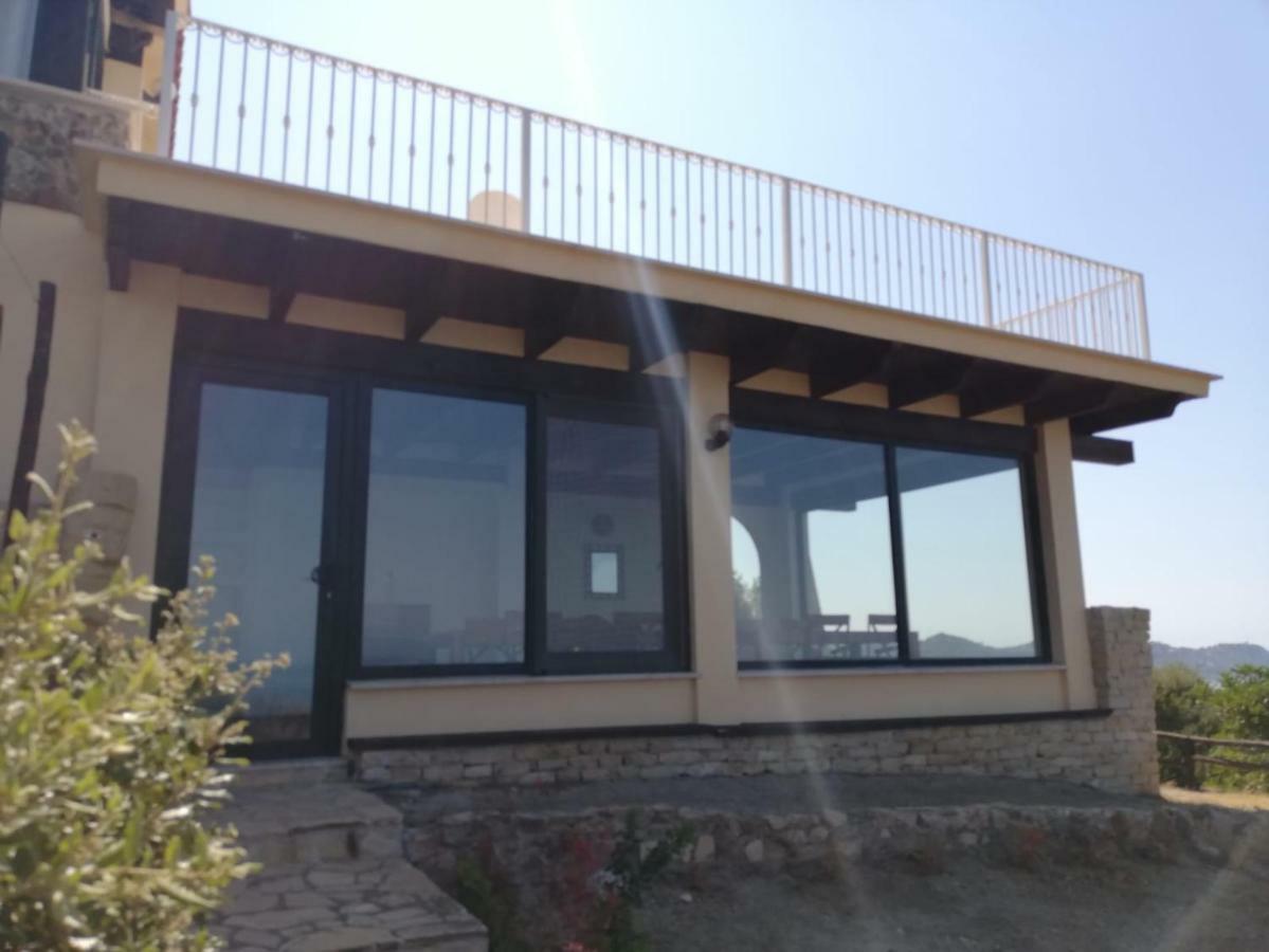 Il Moro Apartment Geremeas Bagian luar foto